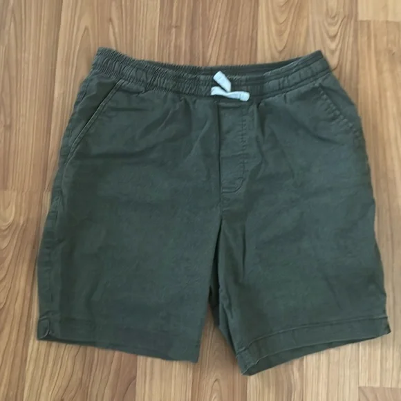 Men’s green goodfellow shorts - Picture 1 of 3